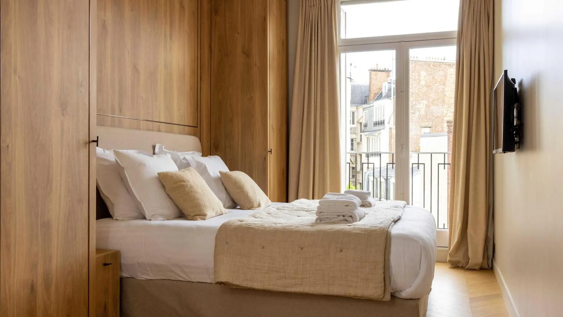Appartement Luxueux - 2Br 6P -Vue Tour Eiffel Paříž 0*,  Francie