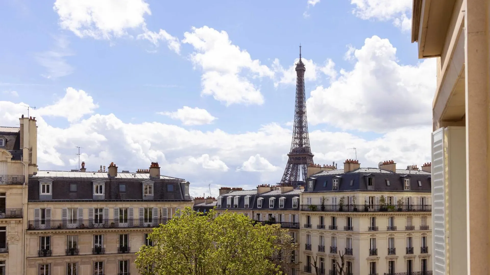 Apartment Appartement Luxueux - 2Br 6P -Vue Tour Eiffel Paris